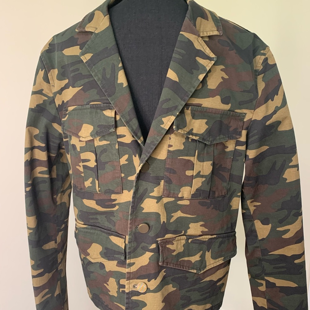 Mens Camo Zara jacket sz L